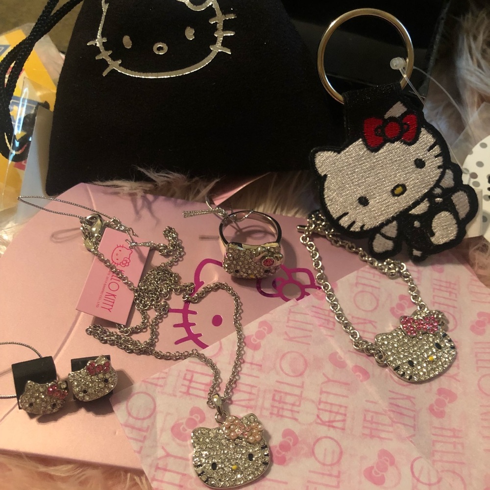 Hello kitty set